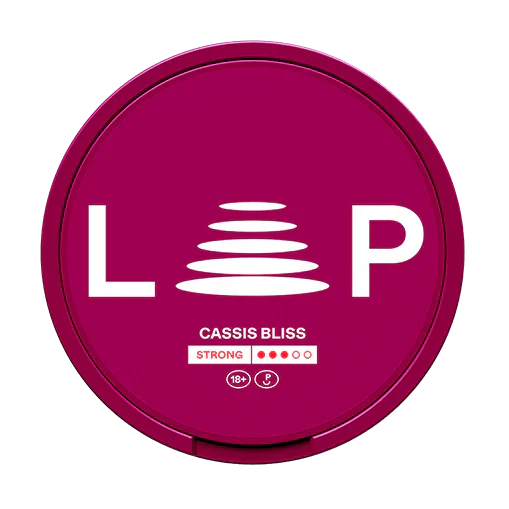 LOOP Cassis Dicha Slim Strong nicotine pouch with blackcurrant flavor and strong nicotine kick in purple round container